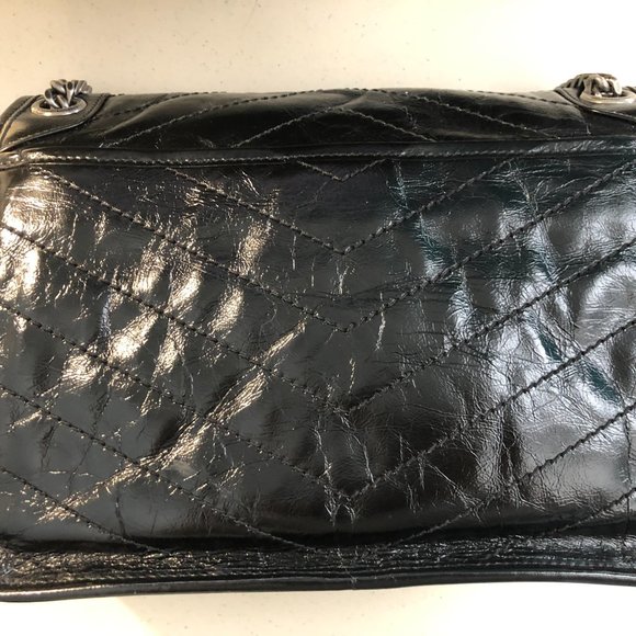 Saint Laurent Niki medium black leather shoulder bag - Picture 3 of 9